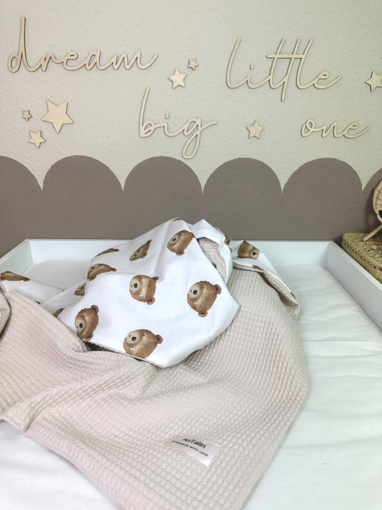 Babydecke Teddybär waffelpique hell beige