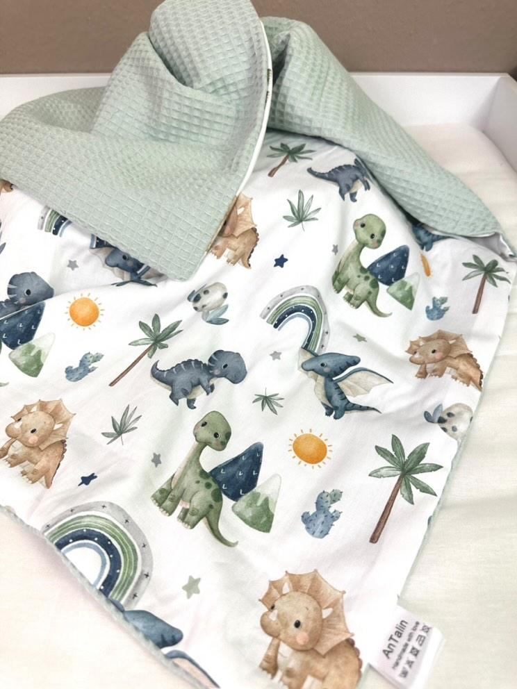 Babydecke kleiner Dino waffelpique mintgrün